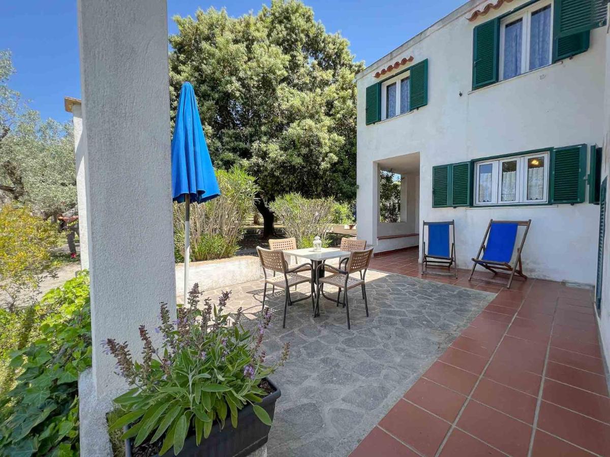 Azienda Agricola Sapereta Porto Azzurro Eksteriør bilde
