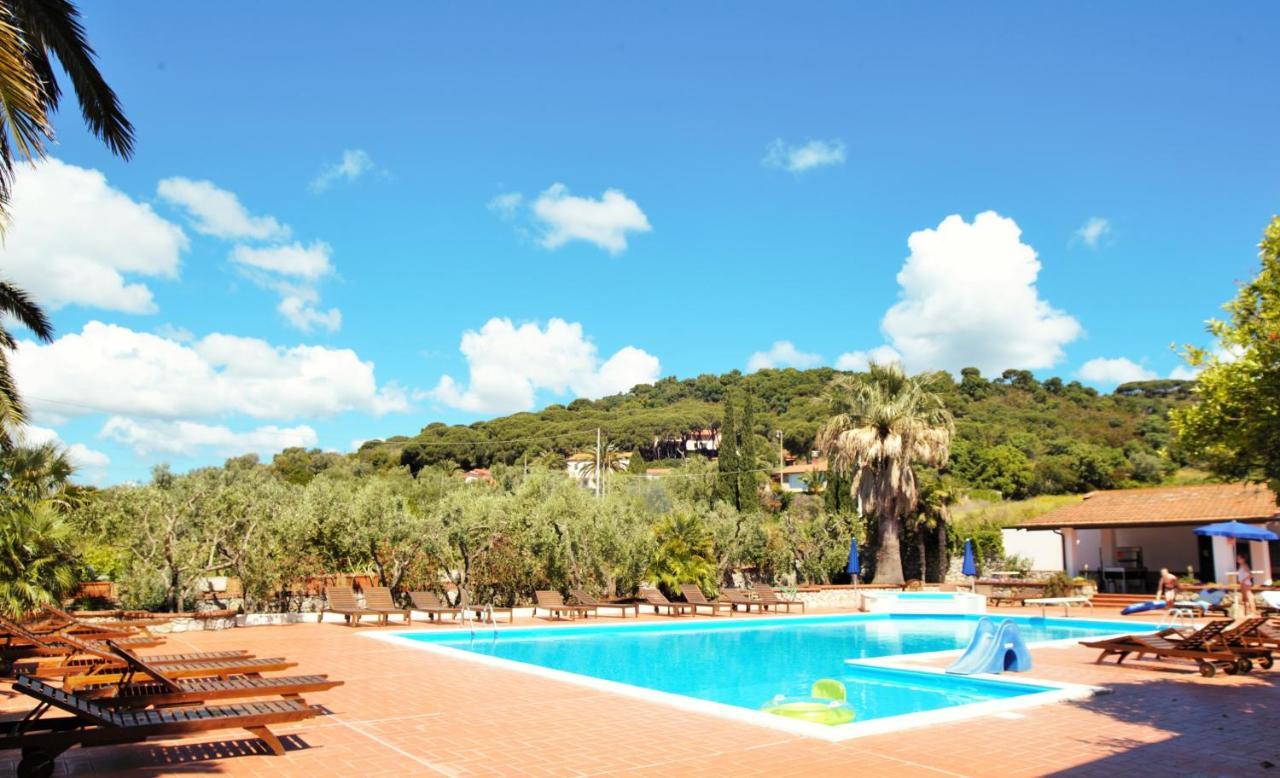 Azienda Agricola Sapereta Porto Azzurro Eksteriør bilde